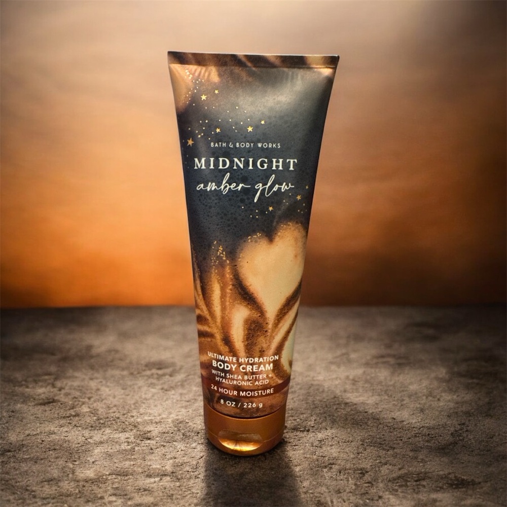 Bath & Body Works Midnight Amber Glow Ultimate Hydration Body Cream 8 Oz